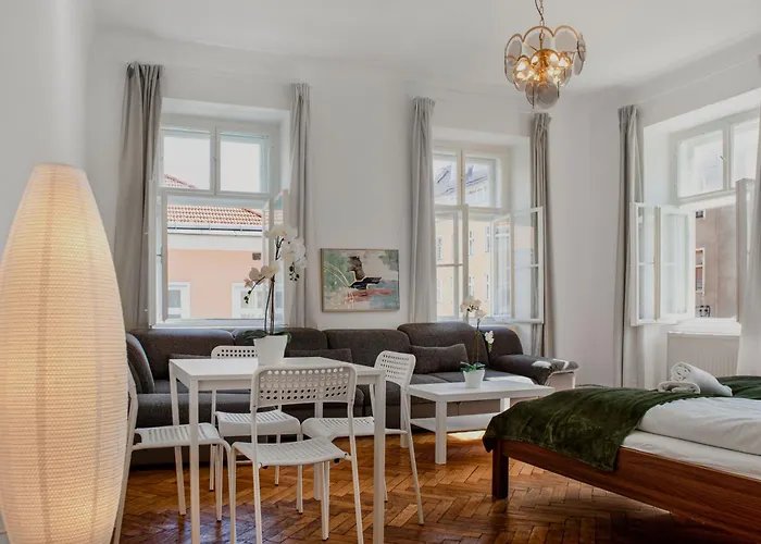 Apartman Stylish 2br In *